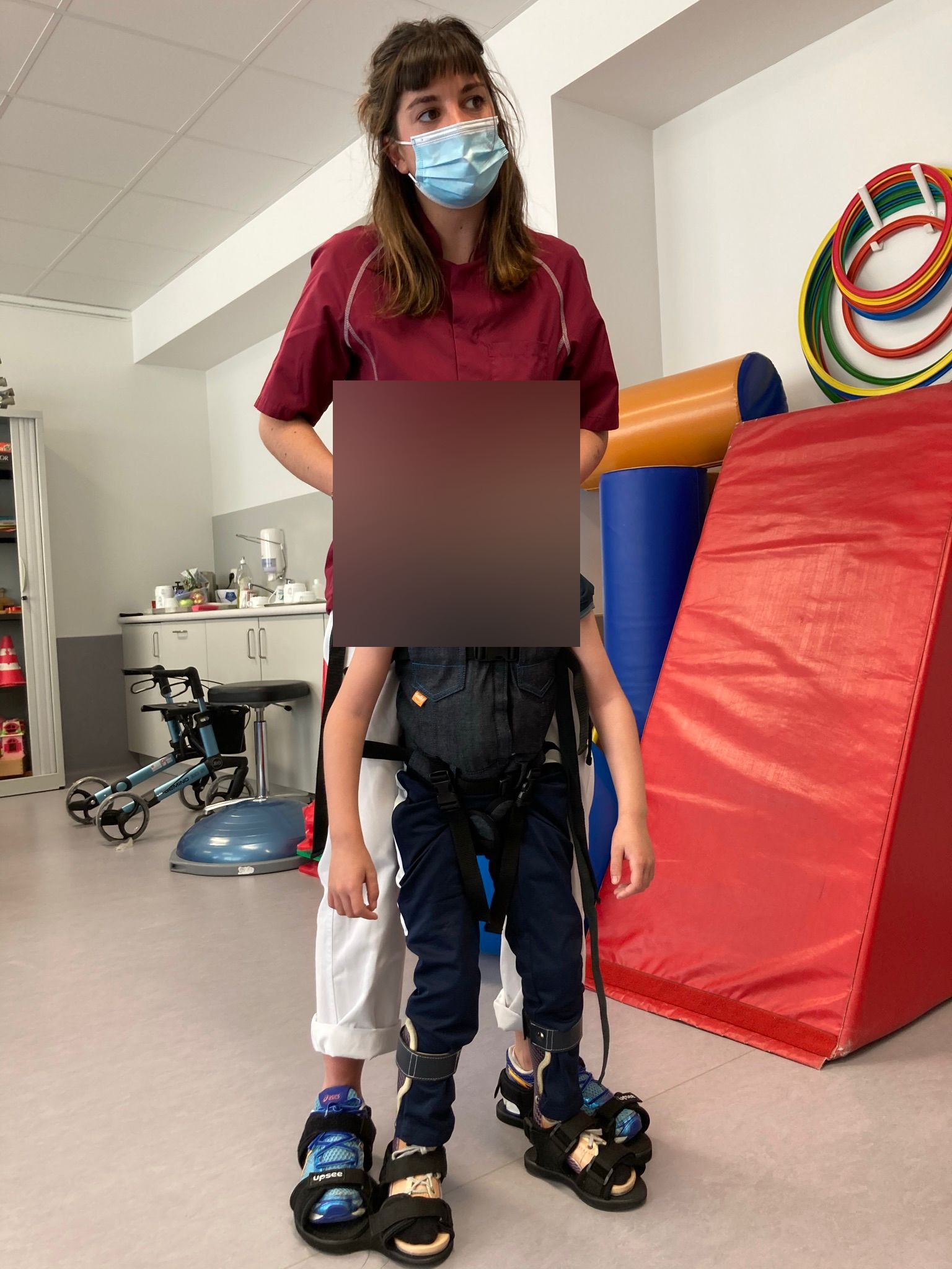 Essai d'aide technique pour la marche